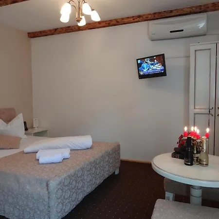 Ave Unirii Parlament Aparthotel 3*
